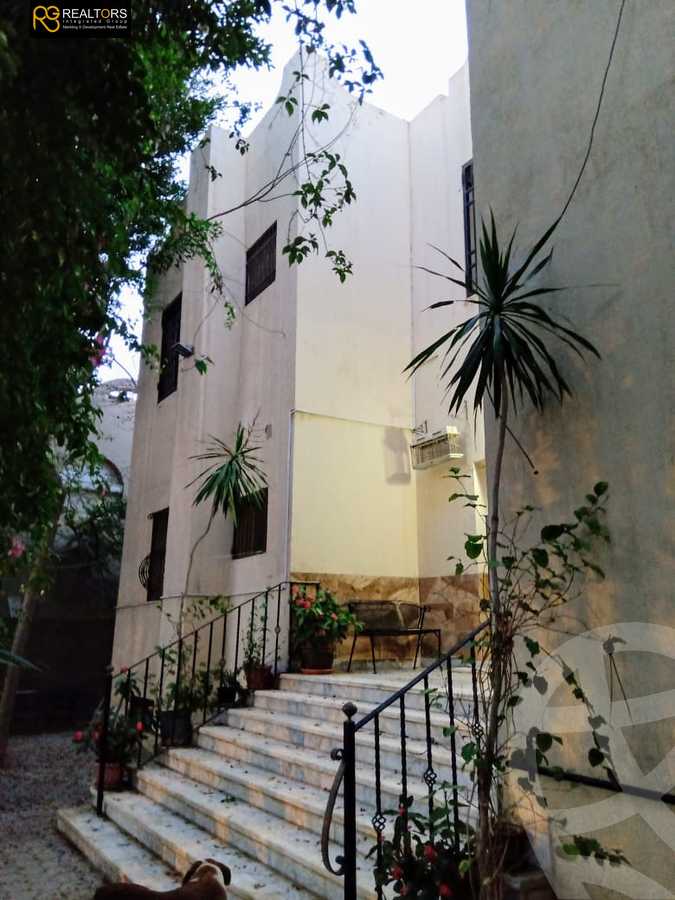 https://aqarmap.com.eg/ar/listing/4147046-for-sale-cairo-6th-of-october-compound-mena-garden-city