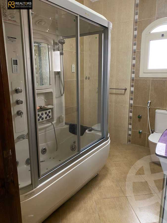 https://aqarmap.com.eg/ar/listing/4159232-for-sale-cairo-el-sheikh-zayed-city-compounds-in-sheikh-zayed-beverly-hills