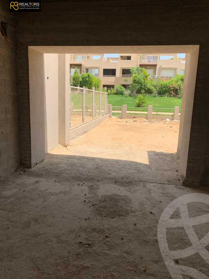 https://aqarmap.com.eg/en/listing/4159872-for-sale-cairo-el-sheikh-zayed-city-compounds-in-sheikh-zayed-palm-hills-october-golf-extension