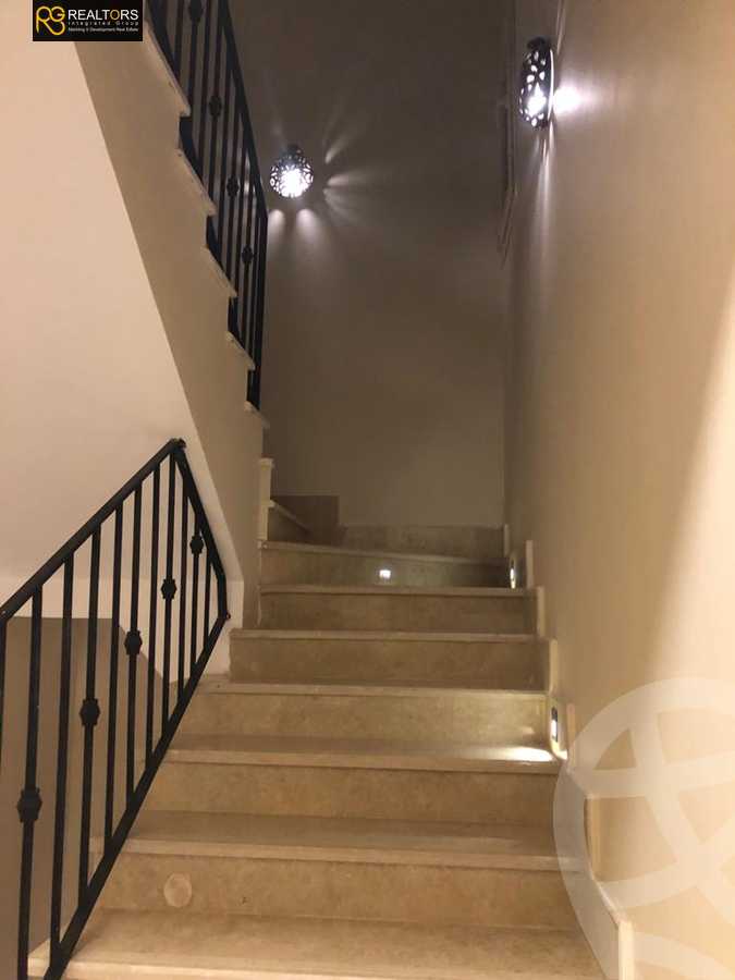 https://aqarmap.com.eg/en/listing/4172254-for-sale-cairo-6th-of-october-compounds-el-patio-6