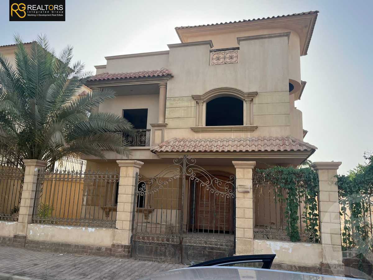 https://aqarmap.com.eg/ar/listing/4172282-for-sale-cairo-el-sheikh-zayed-city-compounds-in-sheikh-zayed-royal-city