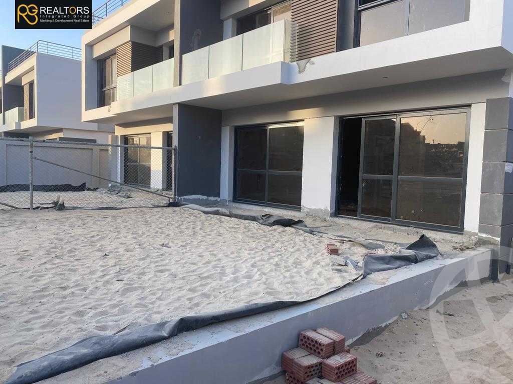 https://aqarmap.com.eg/en/listing/4174902-for-sale-cairo-el-sheikh-zayed-city-compounds-in-sheikh-zayed-el-patio-zahraa