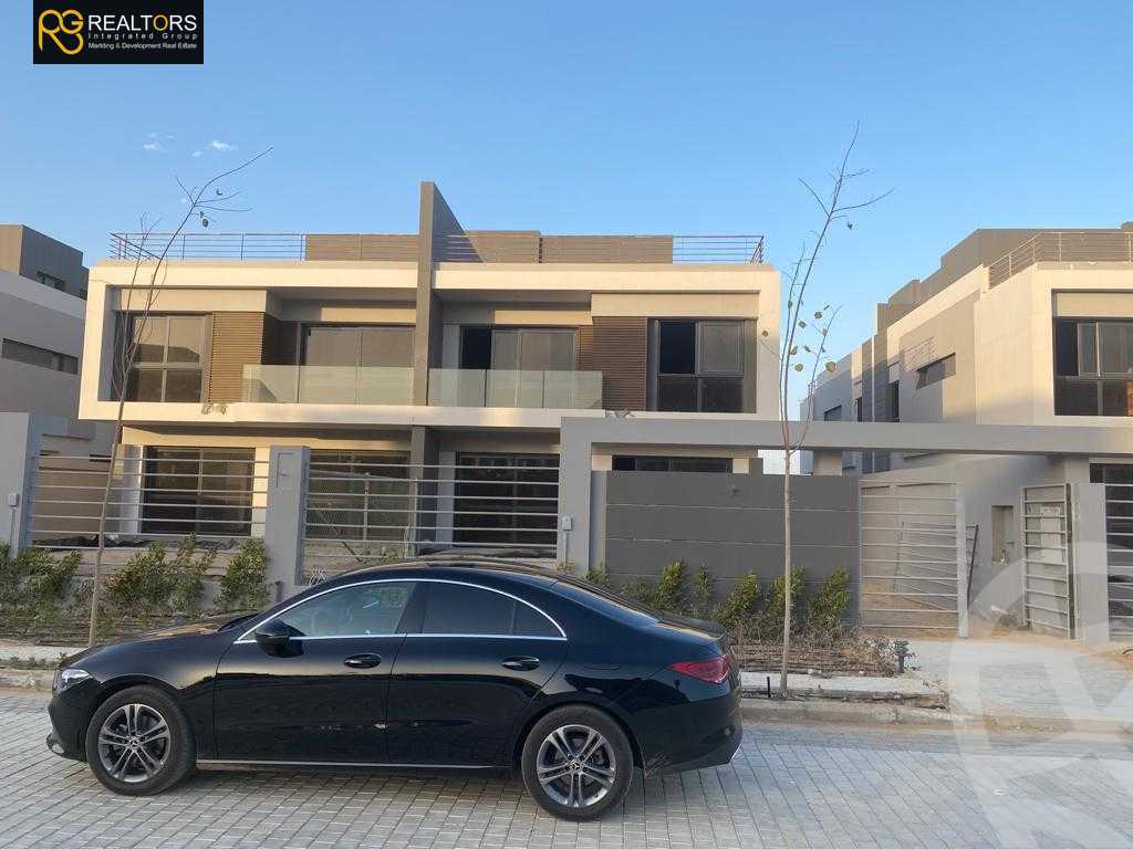 https://aqarmap.com.eg/en/listing/4174902-for-sale-cairo-el-sheikh-zayed-city-compounds-in-sheikh-zayed-el-patio-zahraa