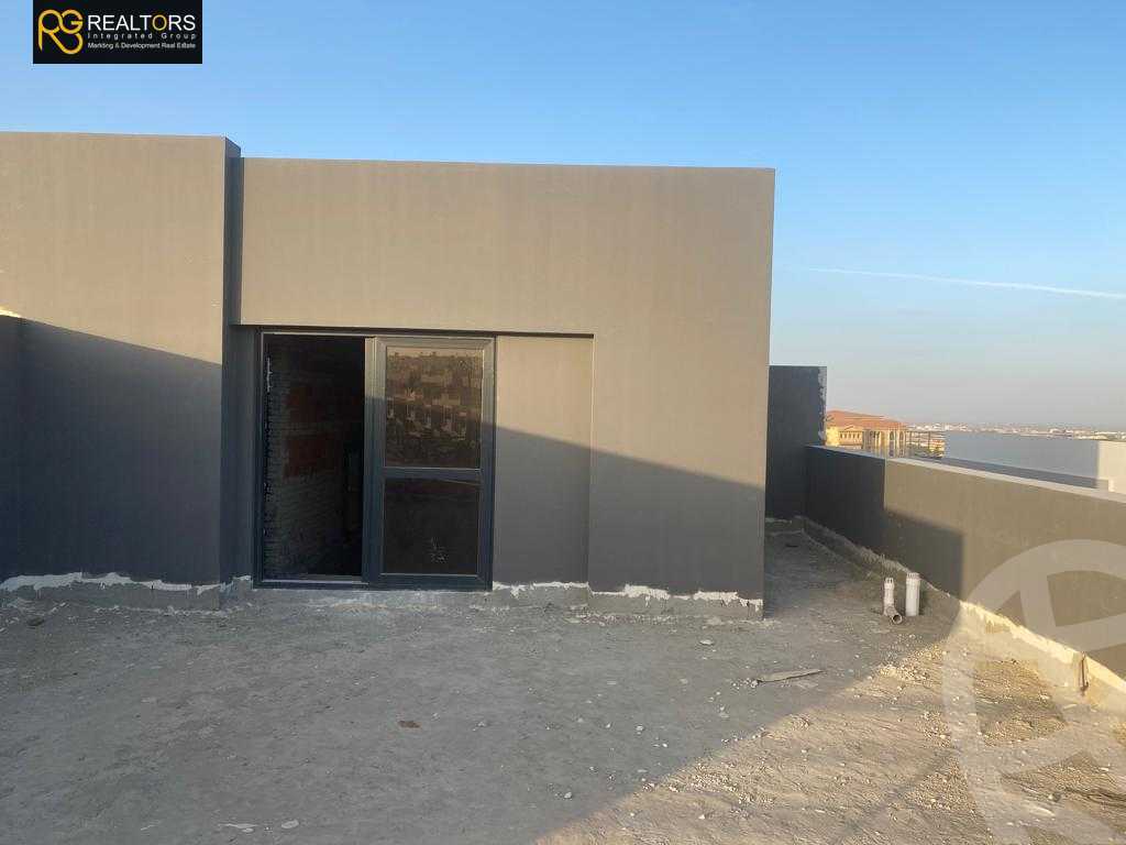 https://aqarmap.com.eg/en/listing/4174902-for-sale-cairo-el-sheikh-zayed-city-compounds-in-sheikh-zayed-el-patio-zahraa