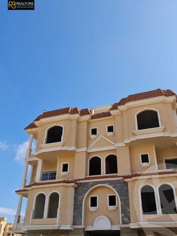 https://aqarmap.com.eg/ar/listing/4175890-for-sale-cairo-6th-of-october-compounds-bhy