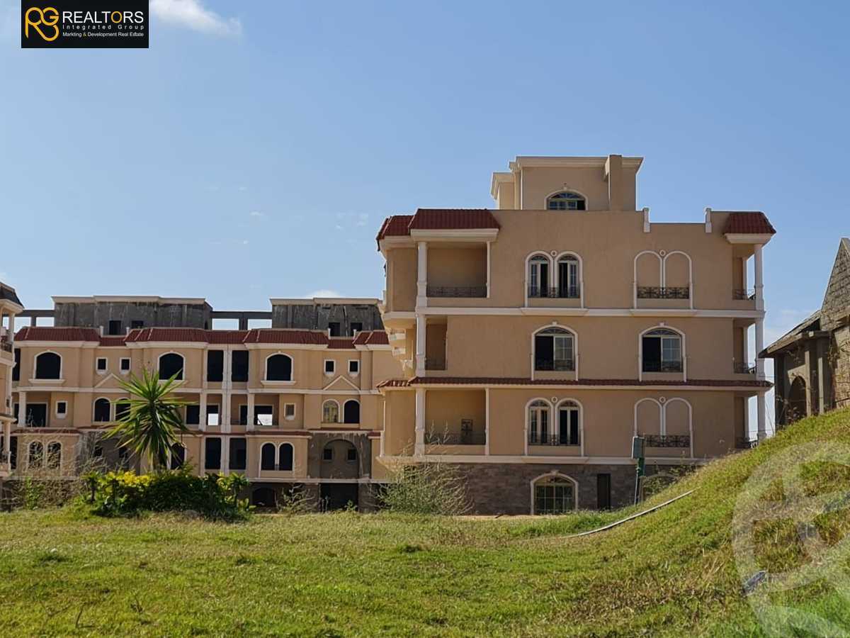 https://aqarmap.com.eg/ar/listing/4175890-for-sale-cairo-6th-of-october-compounds-bhy