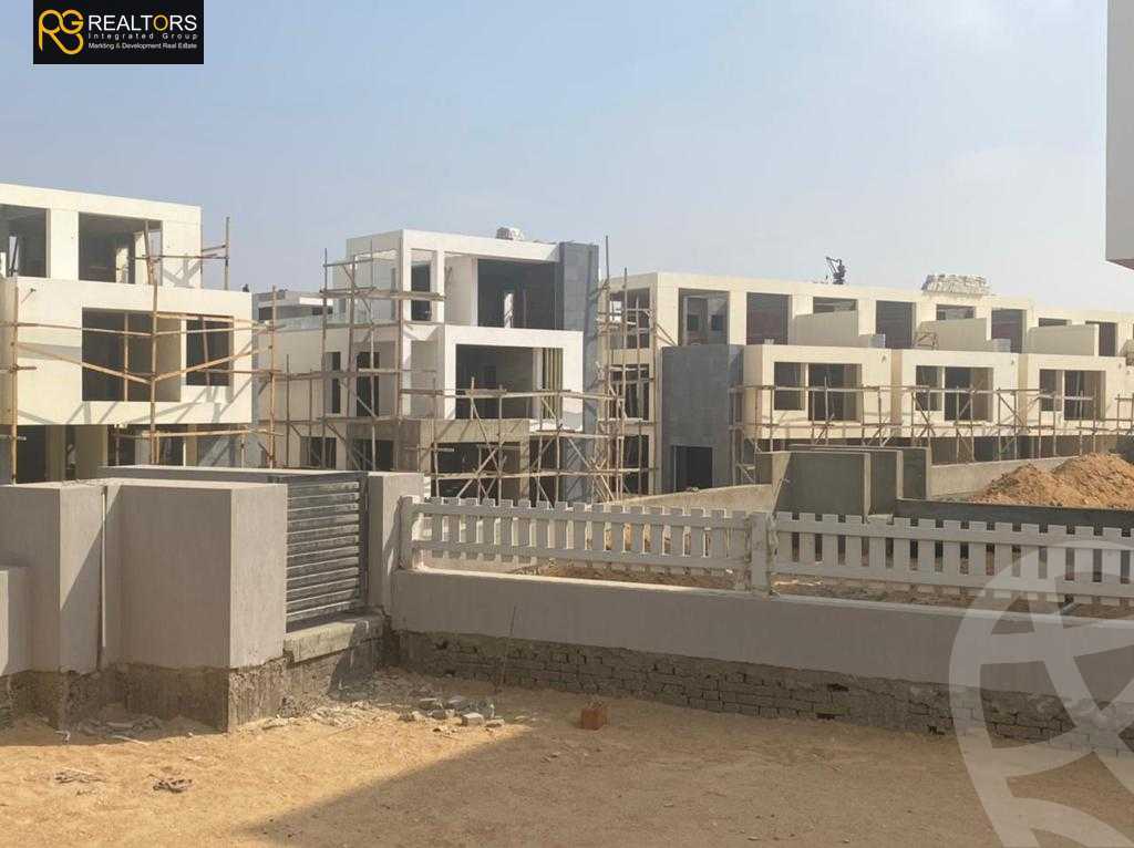 https://aqarmap.com.eg/en/listing/4175906-for-sale-cairo-alex-cairo-desert-road-kmbwnd-fy-tryq-skndry-lshrwy-joulz-compound-inertia