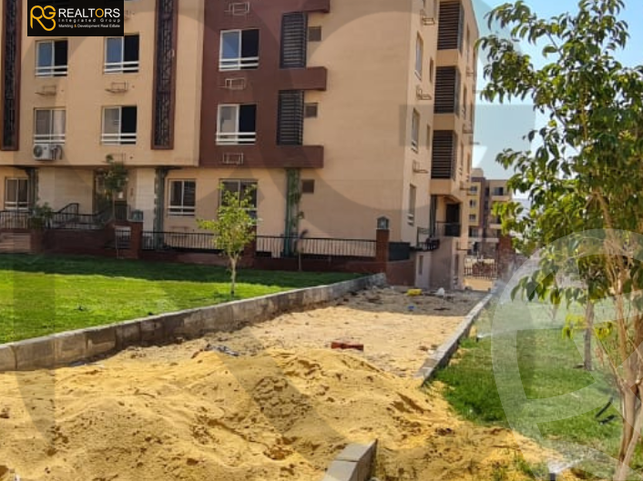https://aqarmap.com.eg/en/listing/4175968-for-sale-cairo-6th-of-october-compound-promenade-residence