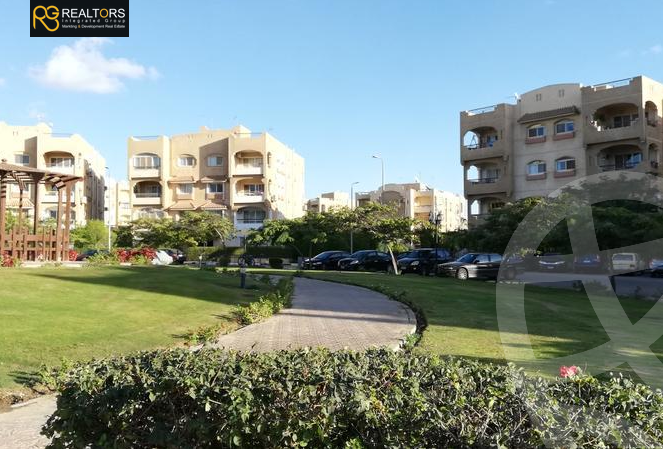 https://aqarmap.com.eg/ar/listing/4176066-for-sale-cairo-el-sheikh-zayed-city-compounds-in-sheikh-zayed-beverly-hills