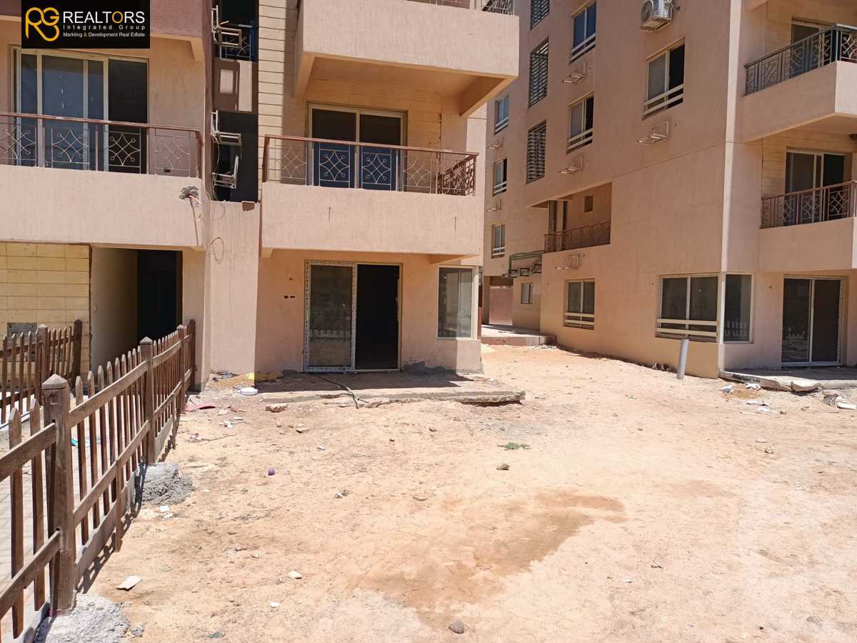 https://aqarmap.com.eg/en/listing/4176110-for-sale-cairo-6th-of-october-compound-promenade-residence