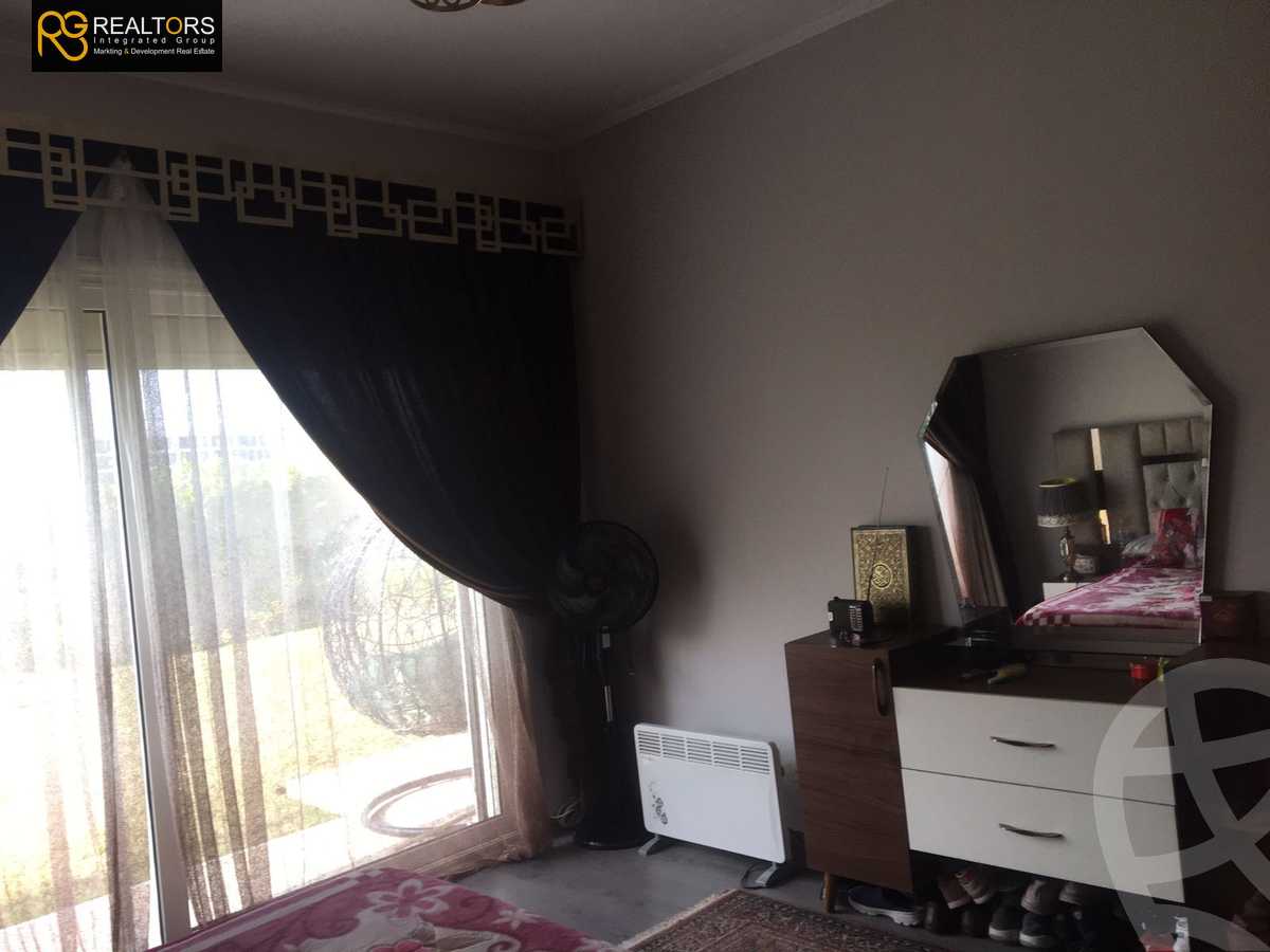 https://aqarmap.com.eg/en/listing/4176136-for-rent-cairo-6th-of-october-compound-the-crown