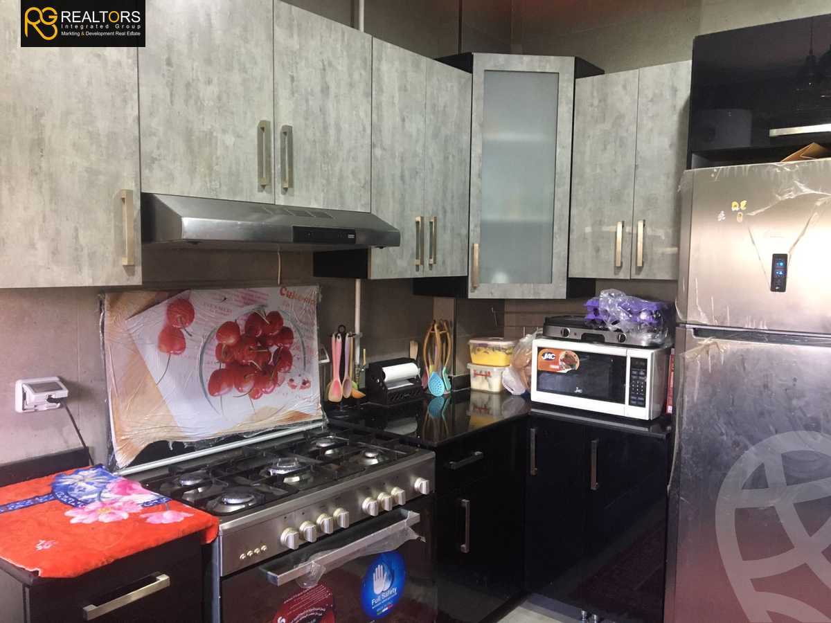 https://aqarmap.com.eg/en/listing/4176136-for-rent-cairo-6th-of-october-compound-the-crown