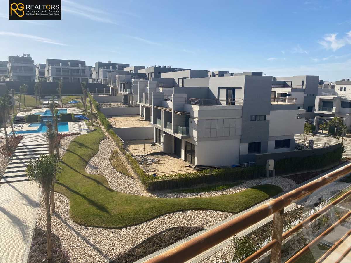 https://aqarmap.com.eg/en/listing/4197967-for-sale-cairo-el-sheikh-zayed-city-compounds-in-sheikh-zayed-el-patio-zahraa