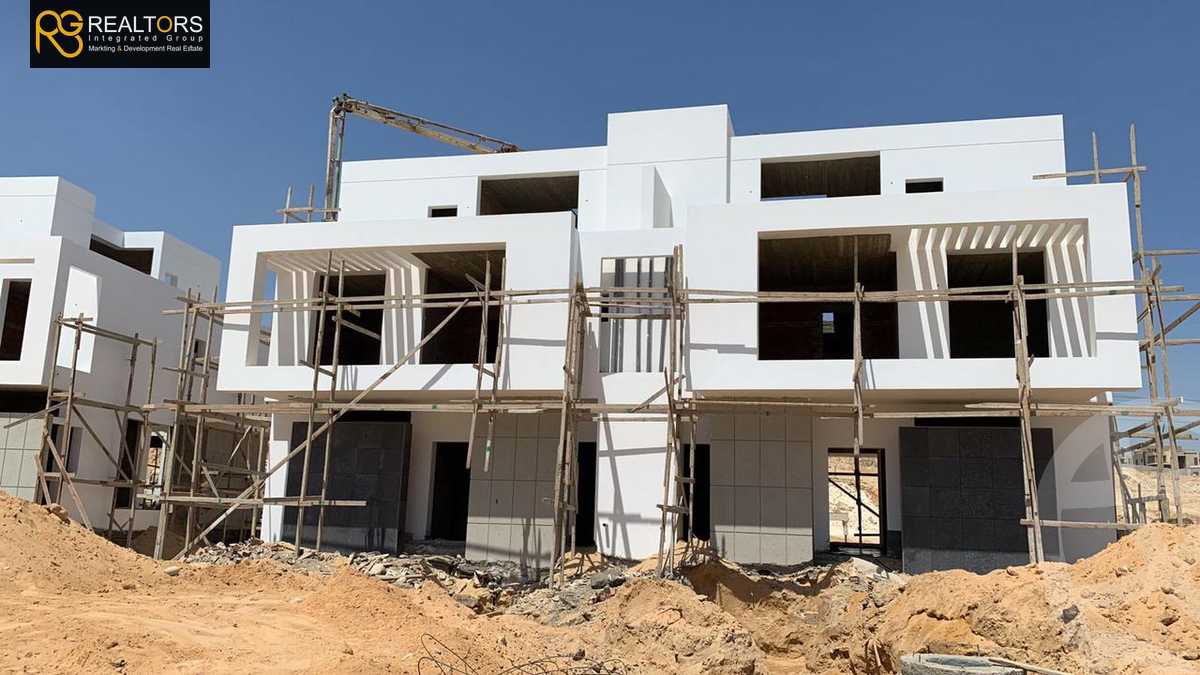 https://aqarmap.com.eg/en/listing/4211412-for-sale-cairo-alex-cairo-desert-road-kmbwnd-fy-tryq-skndry-lshrwy-joulz-compound-inertia