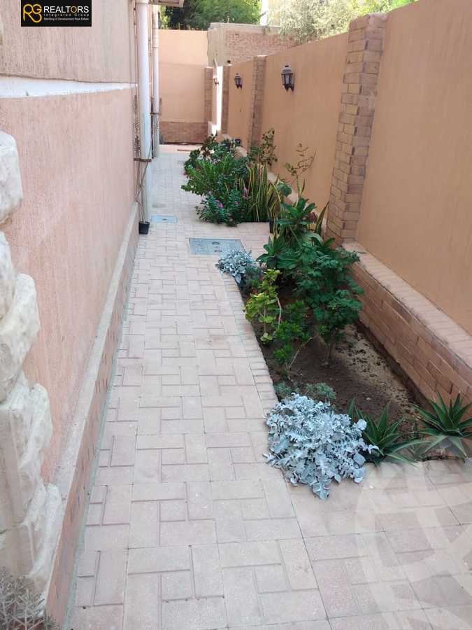 https://aqarmap.com.eg/en/listing/4211540-for-sale-cairo-6th-of-october-hadaeq-october-el-fardoos-city-al-fardoos-st