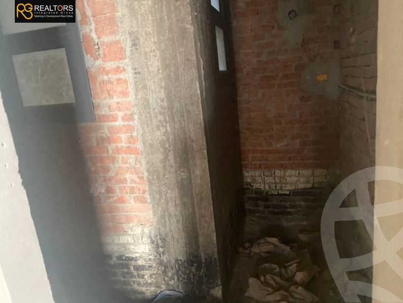 https://aqarmap.com.eg/en/listing/4211737-for-sale-cairo-6th-of-october-compound-reem-residence