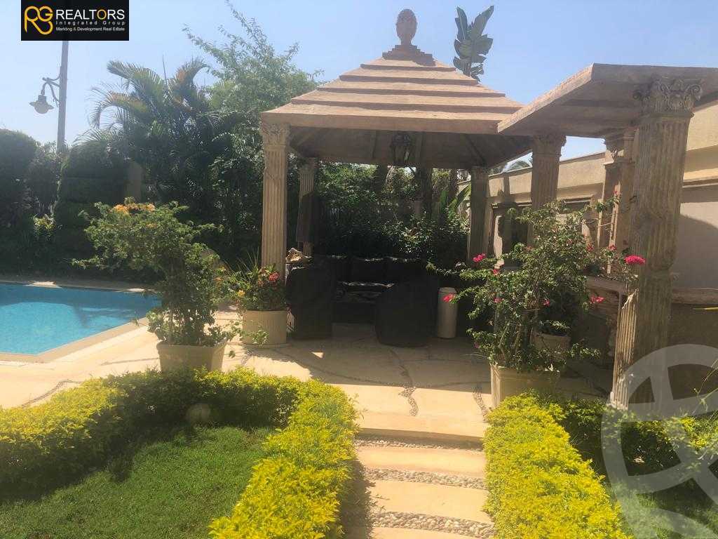 https://aqarmap.com.eg/ar/listing/4211869-for-sale-cairo-el-sheikh-zayed-city-compounds-in-sheikh-zayed-royal-city