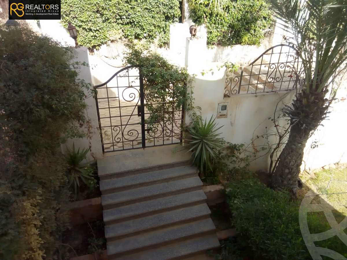 https://aqarmap.com.eg/en/listing/4211901-for-sale-cairo-6th-of-october-compounds-utopia-1