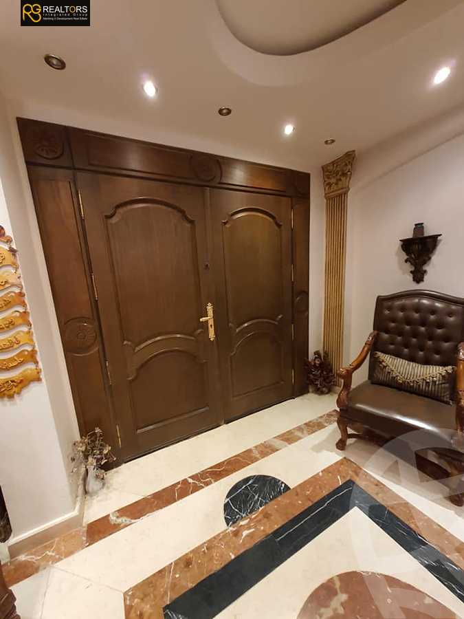 https://aqarmap.com.eg/en/listing/4224015-for-sale-cairo-6th-of-october-compound-flower-resort