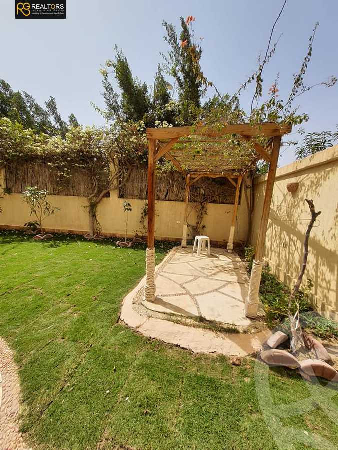 https://aqarmap.com.eg/en/listing/4224015-for-sale-cairo-6th-of-october-compound-flower-resort