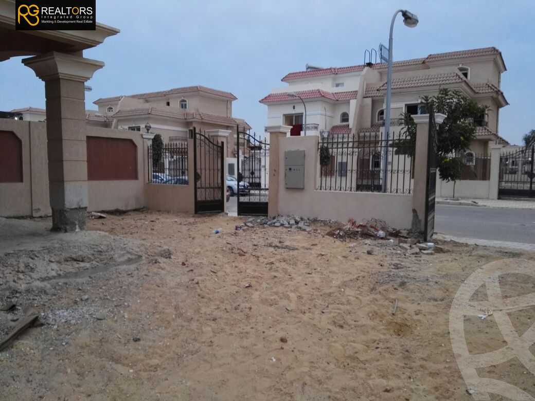 https://aqarmap.com.eg/en/listing/4224121-for-sale-cairo-6th-of-october-compound-garden-city-october