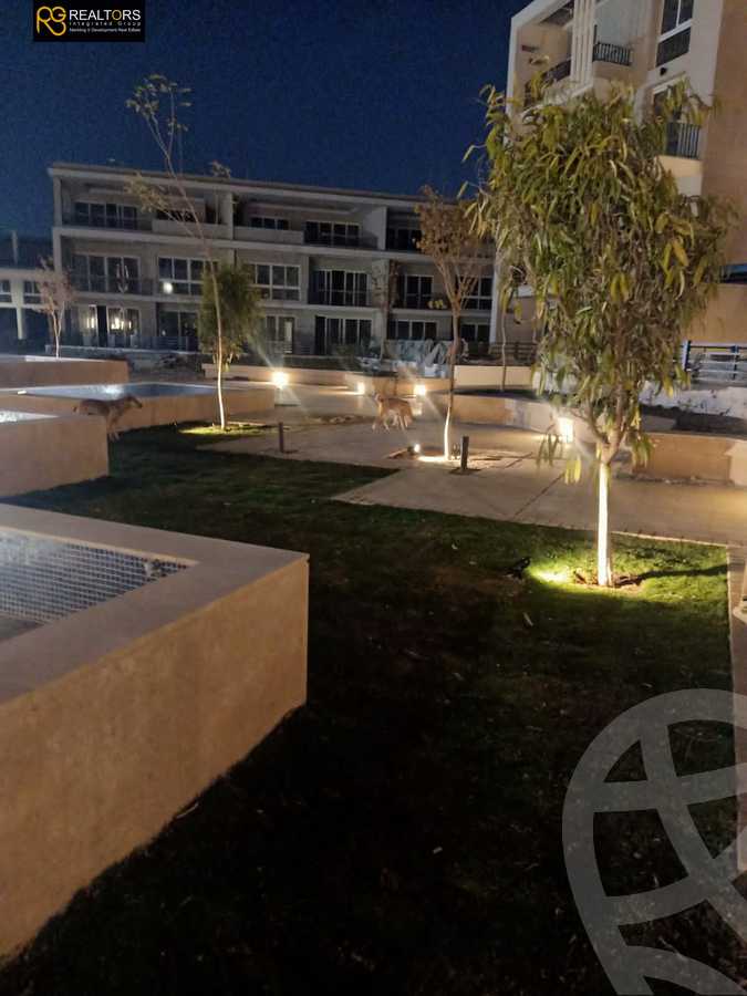 https://aqarmap.com.eg/en/listing/4224123-for-sale-cairo-6th-of-october-compound-pyramid-hills