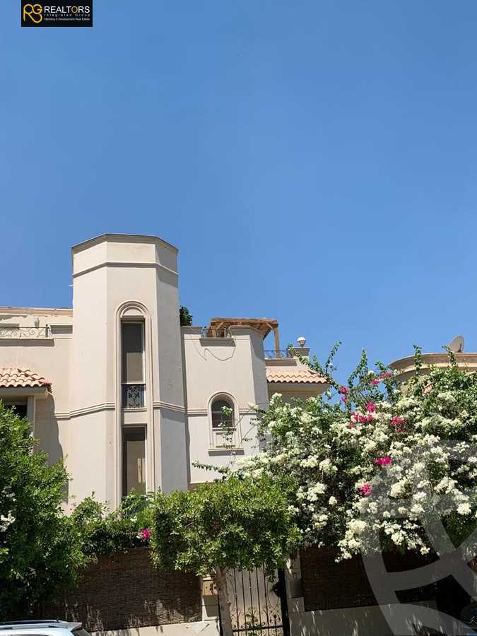 https://aqarmap.com.eg/ar/listing/4224372-for-sale-cairo-el-sheikh-zayed-city-compounds-in-sheikh-zayed-beverly-hills