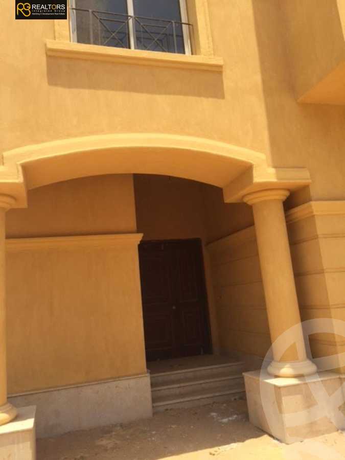 https://aqarmap.com.eg/en/listing/4224863-for-sale-cairo-el-sheikh-zayed-city-compounds-in-sheikh-zayed-royal-meadows