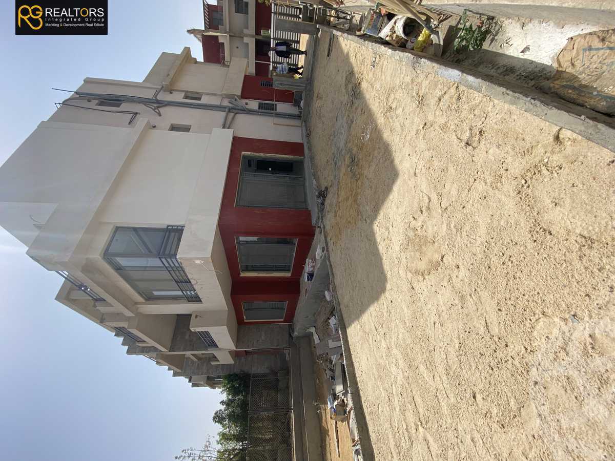 https://aqarmap.com.eg/ar/listing/4225469-for-sale-cairo-6th-of-october-compound-reem-residence