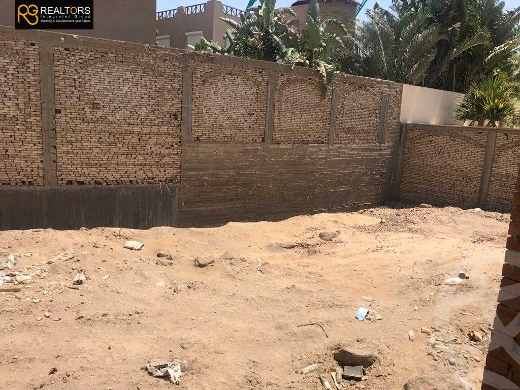 https://aqarmap.com.eg/ar/listing/4225646-for-sale-cairo-el-sheikh-zayed-city-compounds-in-sheikh-zayed-beverly-hills
