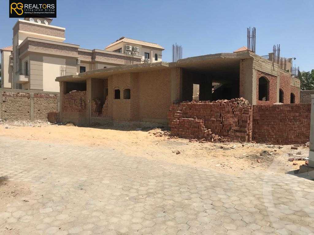 https://aqarmap.com.eg/ar/listing/4225646-for-sale-cairo-el-sheikh-zayed-city-compounds-in-sheikh-zayed-beverly-hills