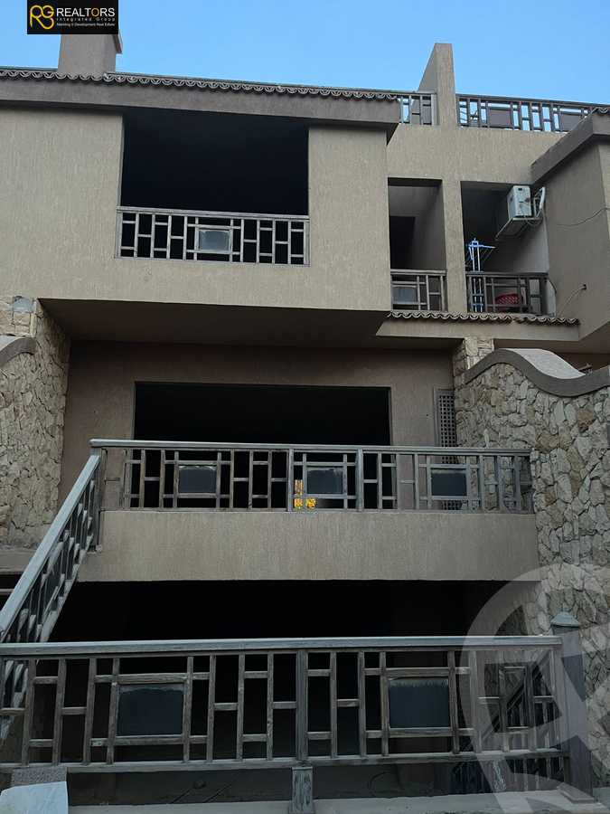 https://aqarmap.com.eg/ar/listing/4237546-for-sale-cairo-el-sheikh-zayed-city-compounds-in-sheikh-zayed-pyramids-walk