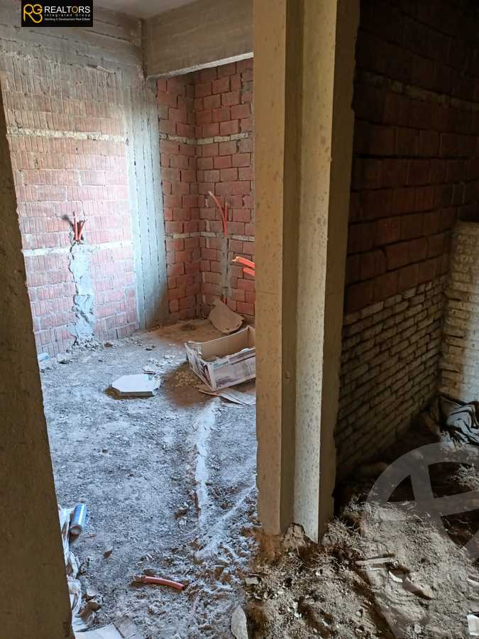 https://aqarmap.com.eg/ar/listing/4237546-for-sale-cairo-el-sheikh-zayed-city-compounds-in-sheikh-zayed-pyramids-walk