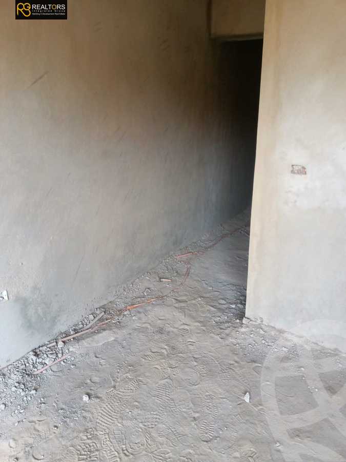 https://aqarmap.com.eg/ar/listing/4237546-for-sale-cairo-el-sheikh-zayed-city-compounds-in-sheikh-zayed-pyramids-walk