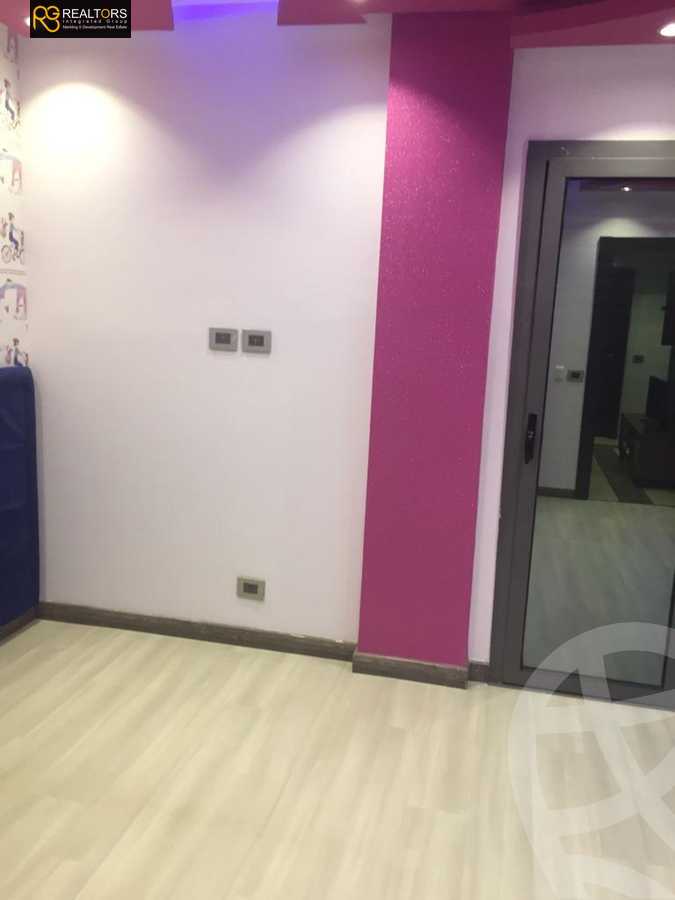 https://aqarmap.com.eg/en/listing/4237742-for-sale-cairo-6th-of-october-compound-reem-residence