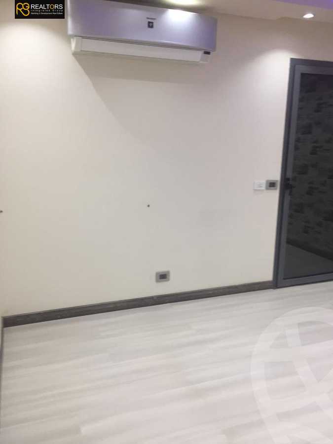 https://aqarmap.com.eg/en/listing/4237742-for-sale-cairo-6th-of-october-compound-reem-residence