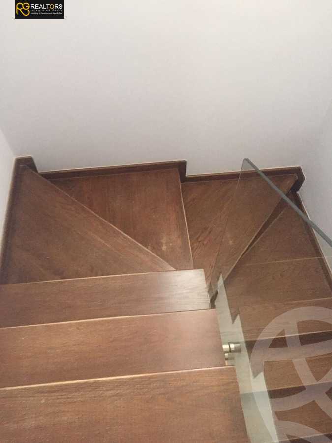 https://aqarmap.com.eg/en/listing/4237742-for-sale-cairo-6th-of-october-compound-reem-residence
