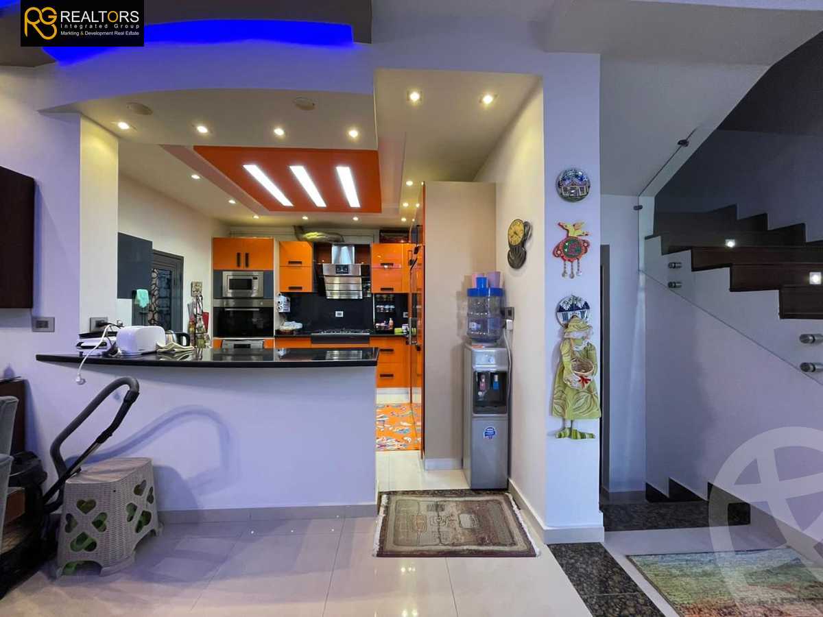 https://aqarmap.com.eg/en/listing/4237742-for-sale-cairo-6th-of-october-compound-reem-residence