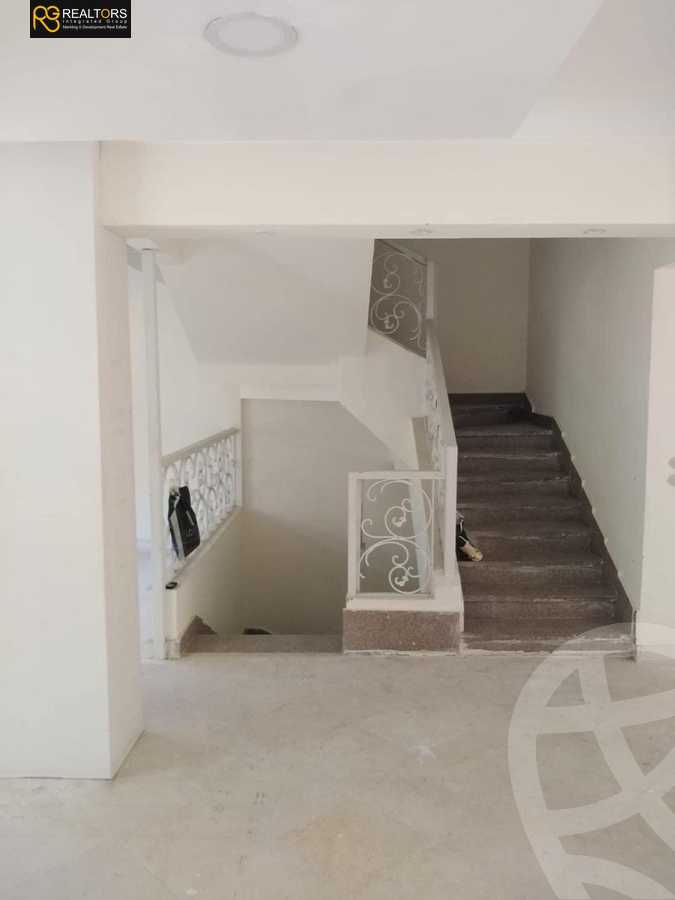 https://aqarmap.com.eg/en/listing/4237737-for-sale-cairo-6th-of-october-compounds-first-heights