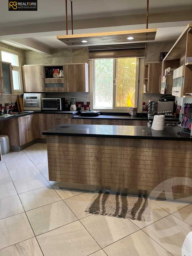 https://aqarmap.com.eg/ar/listing/4237976-for-sale-cairo-el-sheikh-zayed-city-compounds-in-sheikh-zayed-beverly-hills