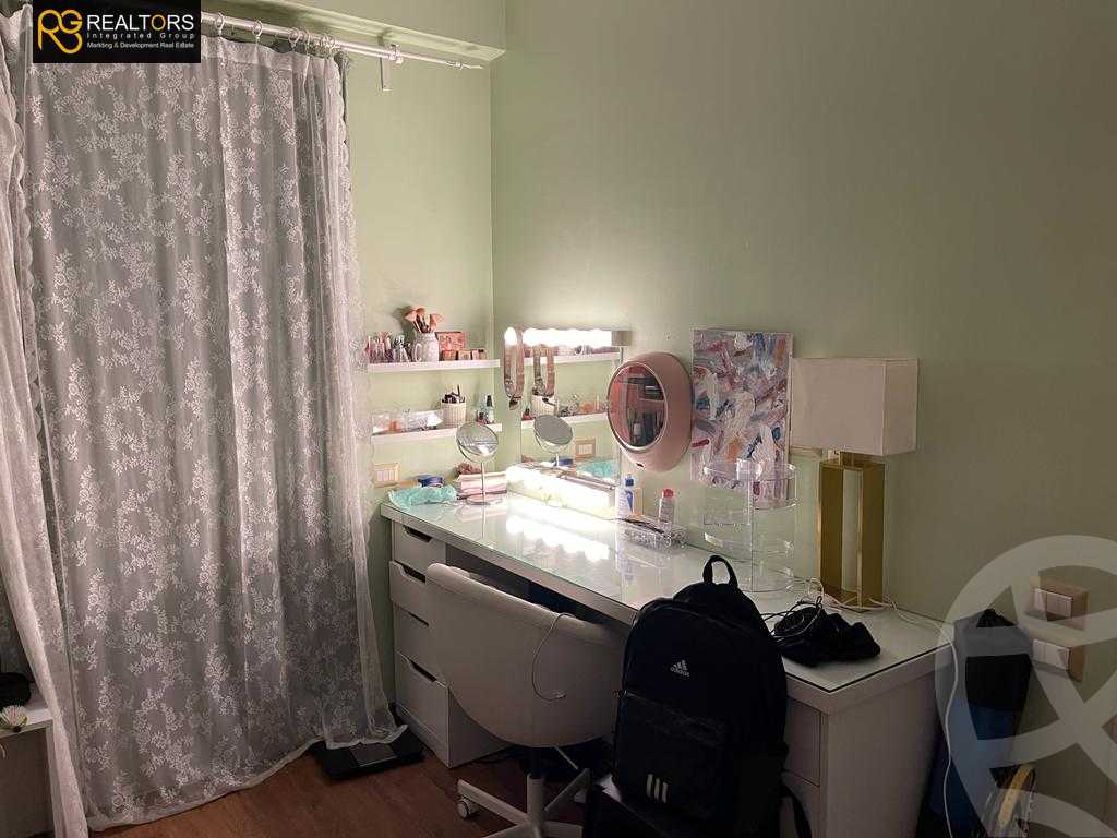 https://aqarmap.com.eg/en/listing/4238385-for-sale-cairo-el-sheikh-zayed-city-compounds-in-sheikh-zayed-el-karma-4