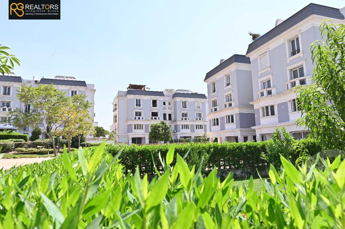 https://aqarmap.com.eg/en/listing/4254019-for-sale-cairo-6th-of-october-compounds-mountain-view-giza-plateau