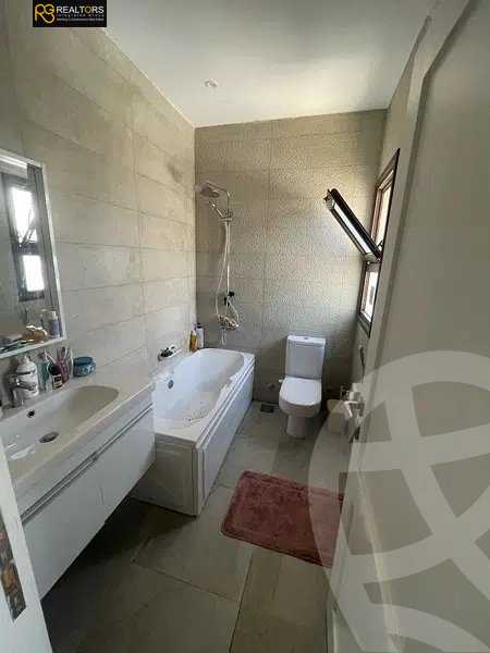 https://aqarmap.com.eg/en/listing/4254560-for-sale-cairo-6th-of-october-compound-green-4