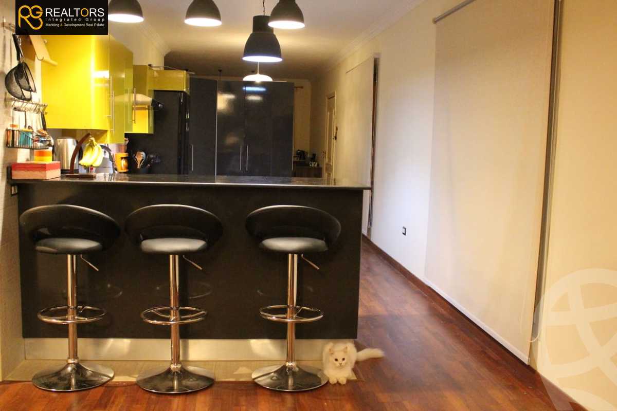 https://aqarmap.com.eg/en/listing/4254620-for-sale-cairo-6th-of-october-shr-drym-lnd