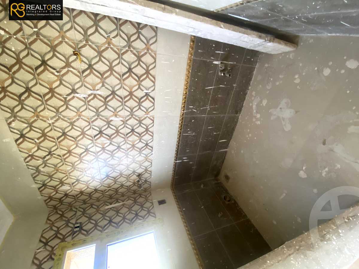 https://aqarmap.com.eg/ar/listing/4255365-for-rent-cairo-6th-of-october-compound-rihana