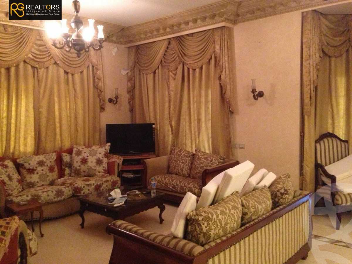 https://aqarmap.com.eg/en/listing/4255371-for-sale-cairo-6th-of-october-shr-drym-lnd