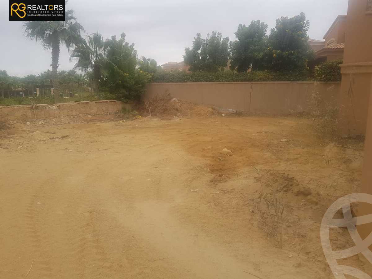 https://aqarmap.com.eg/en/listing/4256358-for-sale-cairo-new-cairo-compounds-swan-lake
