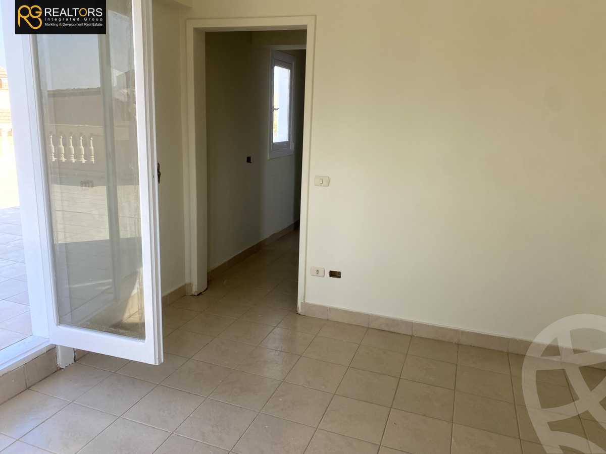 https://aqarmap.com.eg/ar/listing/4145914-for-sale-cairo-6th-of-october-compound-mena-garden-city