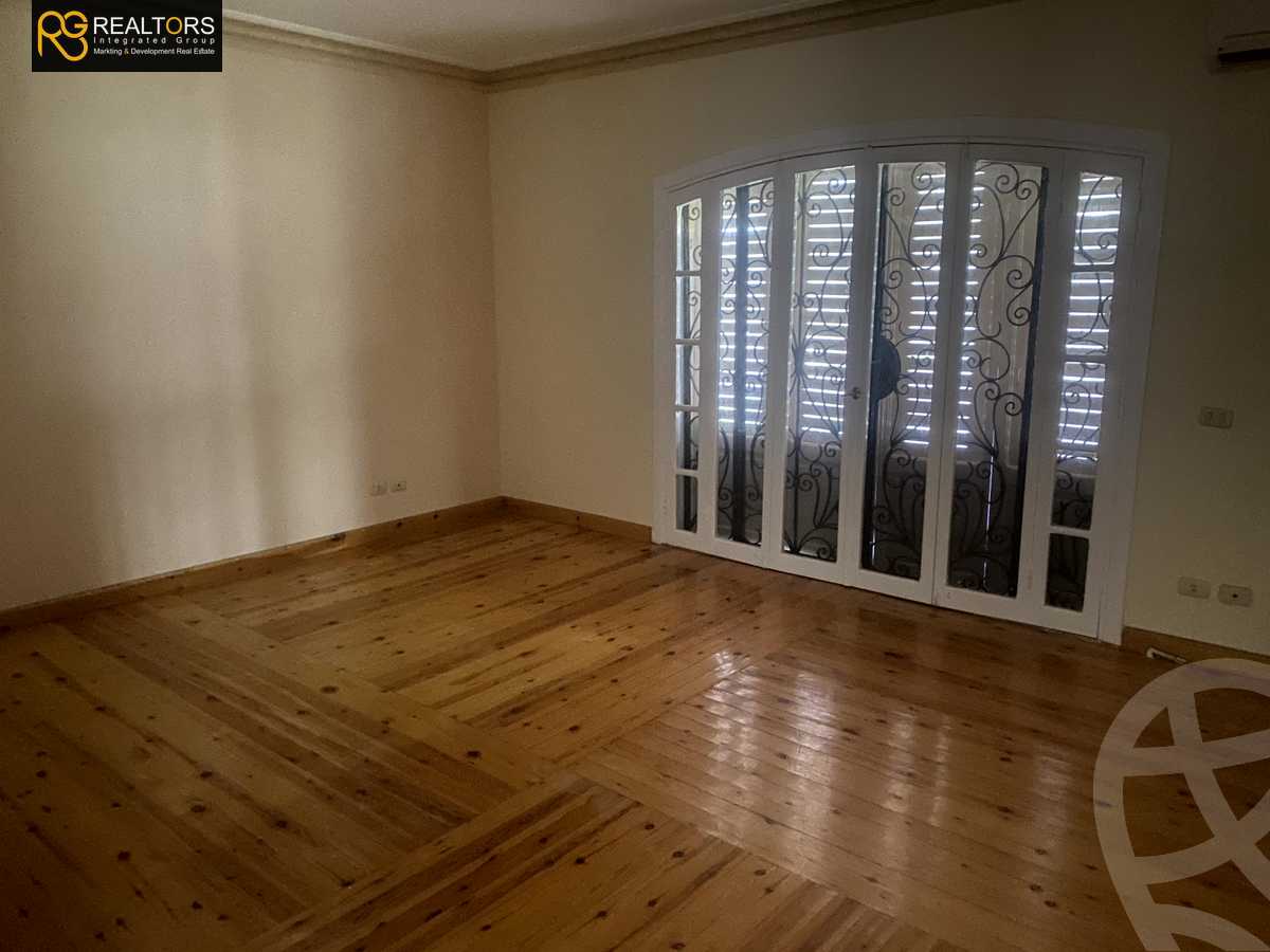 https://aqarmap.com.eg/ar/listing/4145914-for-sale-cairo-6th-of-october-compound-mena-garden-city