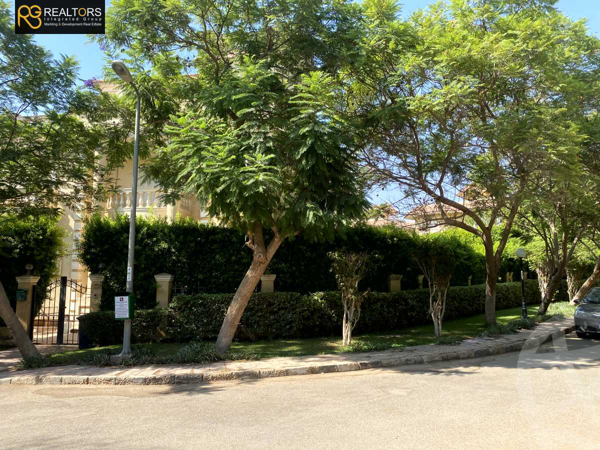https://aqarmap.com.eg/ar/listing/4145914-for-sale-cairo-6th-of-october-compound-mena-garden-city